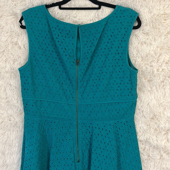 Loft Dress - Picture 5 of 6